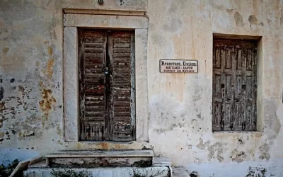 A Inospitalidade nas Mídias Sociais: Um Ensaio Crítico