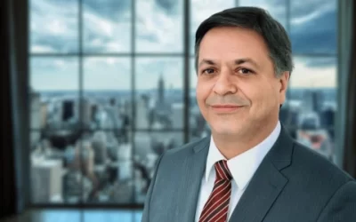 Governança do Conhecimento na Era da Inteligência Artificial: Uma Análise de Modelos e a Emergência da Abordagem Humano-IA